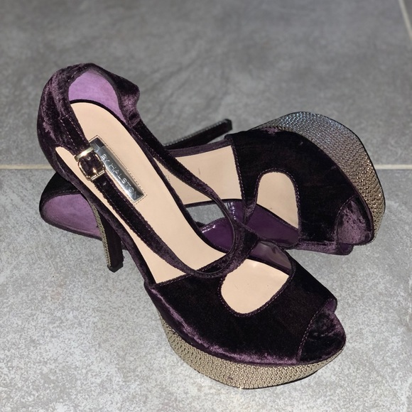 Crush velvet platform heels - Picture 1 of 5